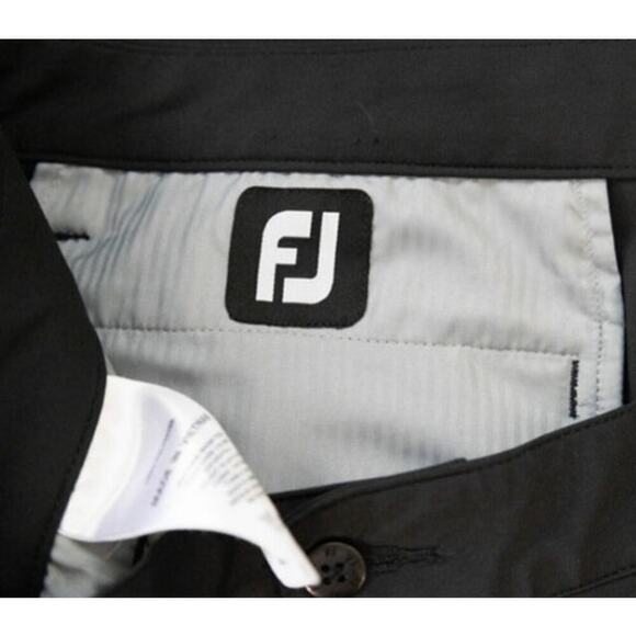 FootJoy Men's Black Shorts W35 Pull On - Picture 4 of 6